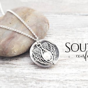 Remembrance Locket Necklace Jewelry - Loss of a Loved One - Mom Dad Husband  Child Grandma Papa  Personalized Hand Stamped  Sympathy