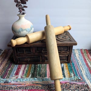 Vintage Wooden Rolling Pins (Set of 2) | Rustic Farmhouse Kitchen Decor | Primitive Baking Tools | Country Cottage Style