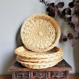 Vintage Flat Woven Basket Set Set of 4 Woven Chargers Basket - Etsy