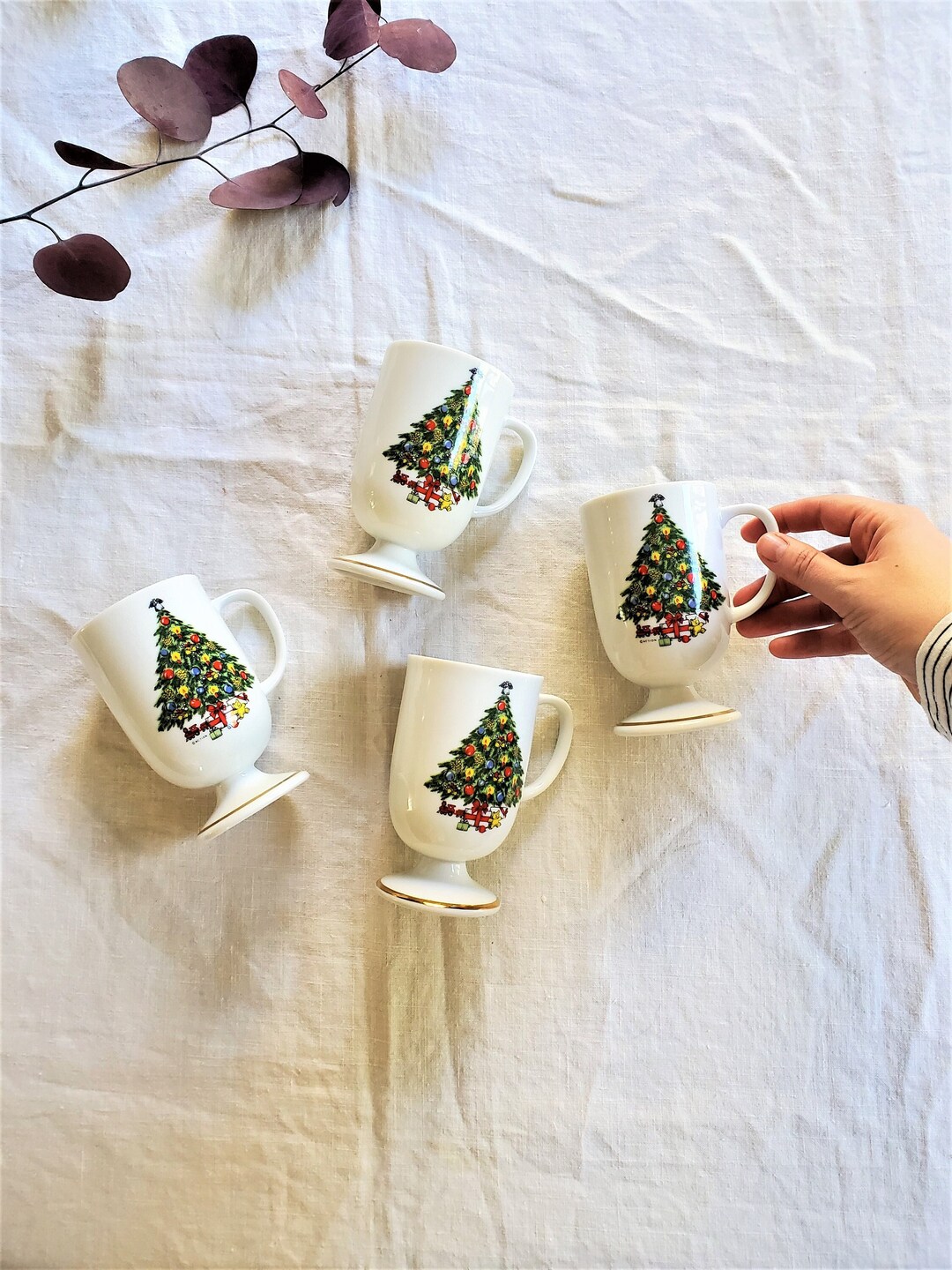 Vintage Christmas Tree Mug Set, Mount Clemens Pottery, Christmas Coffee