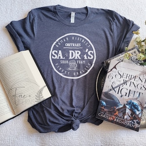 SA DR &#39;S PUB T-Shirt | Officially Licensed | Serpent and the Wings of Night  | Carissa Broadbent | Nightborn Shirt | Book Lovers | Romantsy