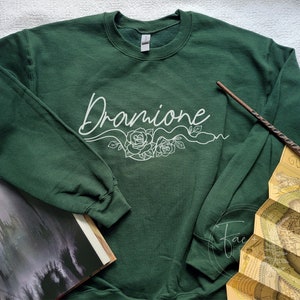 DRAMIONE | Fandom Lovers Crewneck Sweater