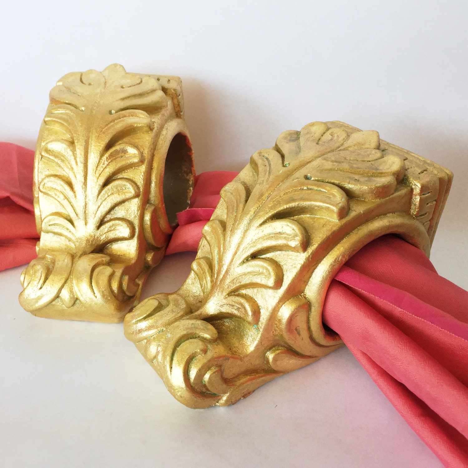 2" Home Interiors Pair Drapery Wall Sconce Corbels Deco Curtain Rod Holders. 