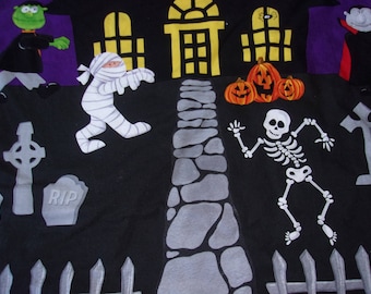 Haunted house table runner, Halloween decor, table decoration, Halloween table runner, All Hallows Eve decor, party decor, table linens