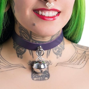 Kitty Bell Halsband, Katzenprinzessin, Donut-Choker, Dungeon Crawler Carl DCC Lederschnalle