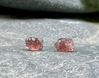 Strawberry Quartz Stainless Steel Stud Earrings / Tumbled Strawberry Quartz Stone Jewelry / Strawberry Quartz / Gemstone Stud Earrings