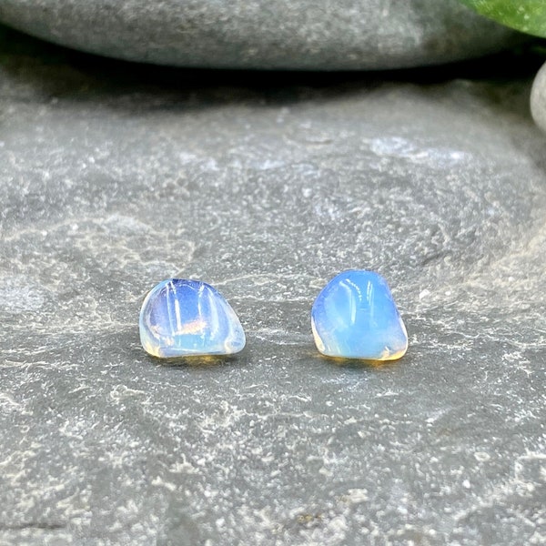 Tumbled Opalite Stud Earrings / Opalite Glass Stone / Opal like Stud Earrings / Iridescent Stud Earrings / Opalite Jewelry