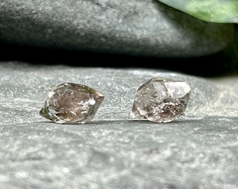 Fluorescent Raw Herkimer Diamond Earrings / Herkimer Diamond Studs / Crystal Point / Healing Gemstones / Christmas Gift / Diamond Earrings