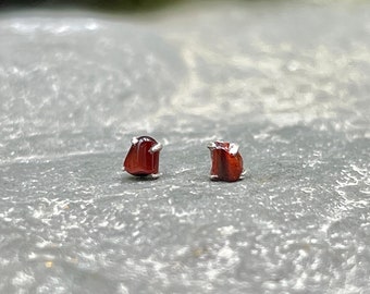 Red Tumbled Tiger Eye Sterling Silver Stud Earrings / Red Tiger Eye Jewelry / Iridescent Tiger Eye Jewelry / Healing Gemstone Stud Earrings