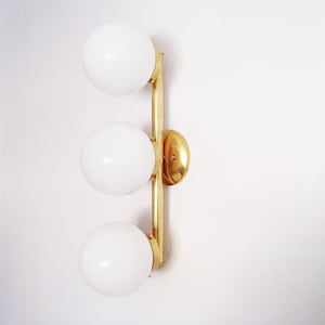 Messing Vanity Wandleuchte - Badezimmer Beleuchtung - Cluster - Globe Orb Shades