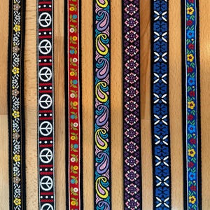 Yoga Mat Strap, Yoga Gifts, Adjustable Crossbody Carrying Strap for Picnic Blankets or Beach Towels