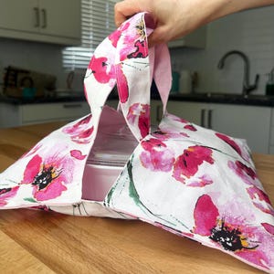 Pie or Casserole Dish Tote | Reversible  Linen Fabric Potluck Tote Bag | Cake or Food Platter Carrier | Handmade Hostess Homestead Gift