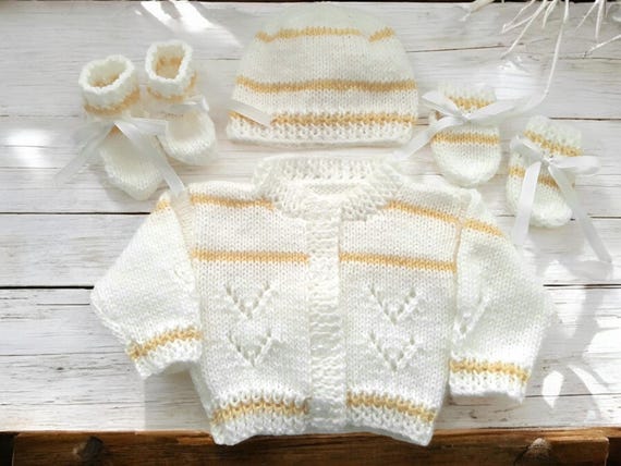 NEWBORN 4pce Set Hand Knitted, Coming Home Outfit, Gender Neutral