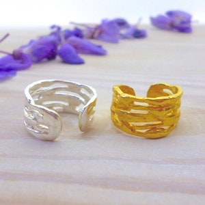 Chevalier Band Adjustable Ring, Silver or Gold Plated Ring, Lines Modern Ring, Pinky Everyday Ring, Unique Handmade Jewelry Gift for Women