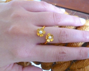 Flower Gold Pearl Ring, Gift for Women, Adjustable Ring, Simple