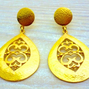 Teardrop Filigree Gold Earrings, Evangelos Logo Earrings, Vintage Earrings, Geometric Earrings, Elegant Earrings, Hammered Earrings, Boho