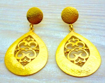 Teardrop Filigree Gold Earrings, Evangelos Logo Earrings, Vintage Earrings, Geometric Earrings, Elegant Earrings, Hammered Earrings, Boho