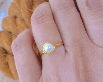 Gold Real Pearl Ring, White Pearl Ring, Promise Ring, Adjustable Ring, Simple Ring, Minimalist Ring, Everyday Ring, Pearl Jewelry, Tiny Ring