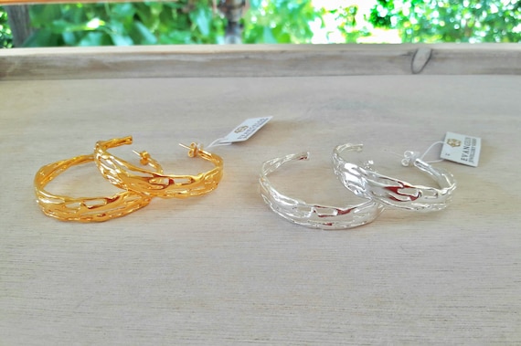 Chunky Gold Hoop Earrings For Women - 14k Gold Plated Triple Hoop, Hypoallergenic, 30mm Diameter, Trendy Jewelry Gift