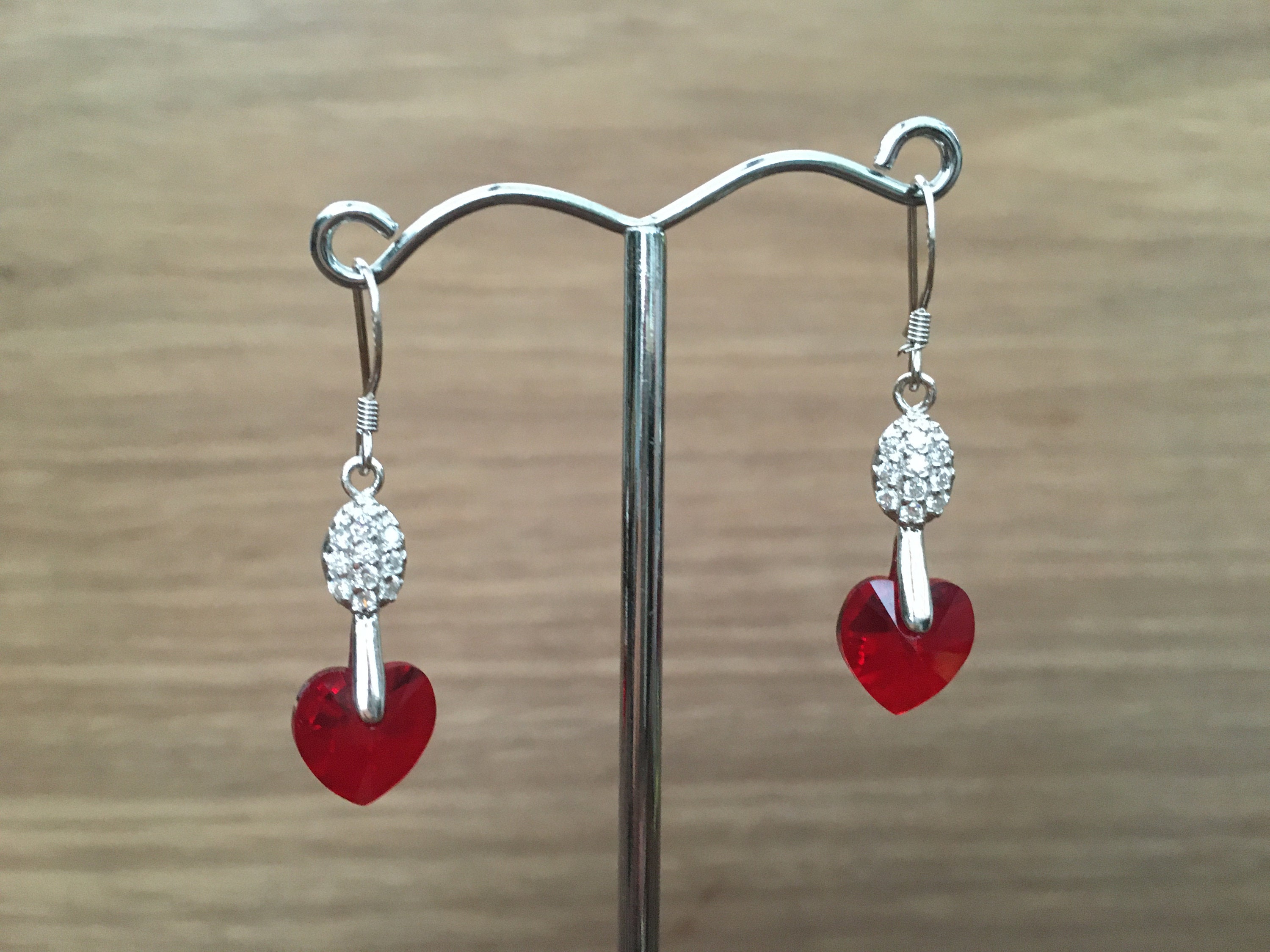 Details 204+ swarovski red earrings latest