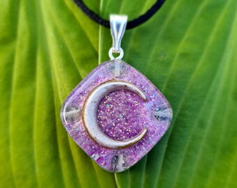 Crescent Moon Orgone Pendant w/ Fluorite - Crown Chakra Crystal Jewellery - Empath Necklace - Magick & Witchy Spiritual Gift -Small