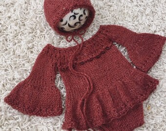 Newborn Knitting PATTERN Instant Download PDF Photography Prop knit romper Newbornreborn Size Knit Ginevra Romper set