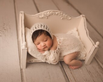 Instant Download PDF Newborn Knitting PATTERN Photography Prop Newborn reborn Size Rain Drops Romper and bonnet