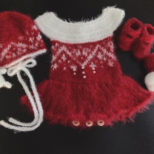 Newborn size knit christmas skirted romper set , knit, photo prop,gift idea