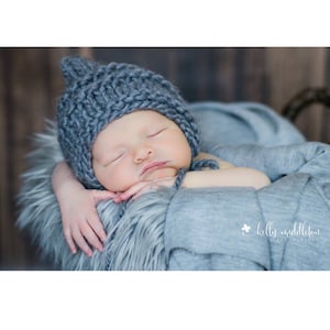 MOTIF de bonnet de lutin en grosse maille pour nouveau-né (téléchargement PDF)
