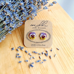 Wild violets pansy earrings, Tiny flower stud earrings, Cottagecore botanical jewelry, Forget me not Viola studs, Floral gardening gift