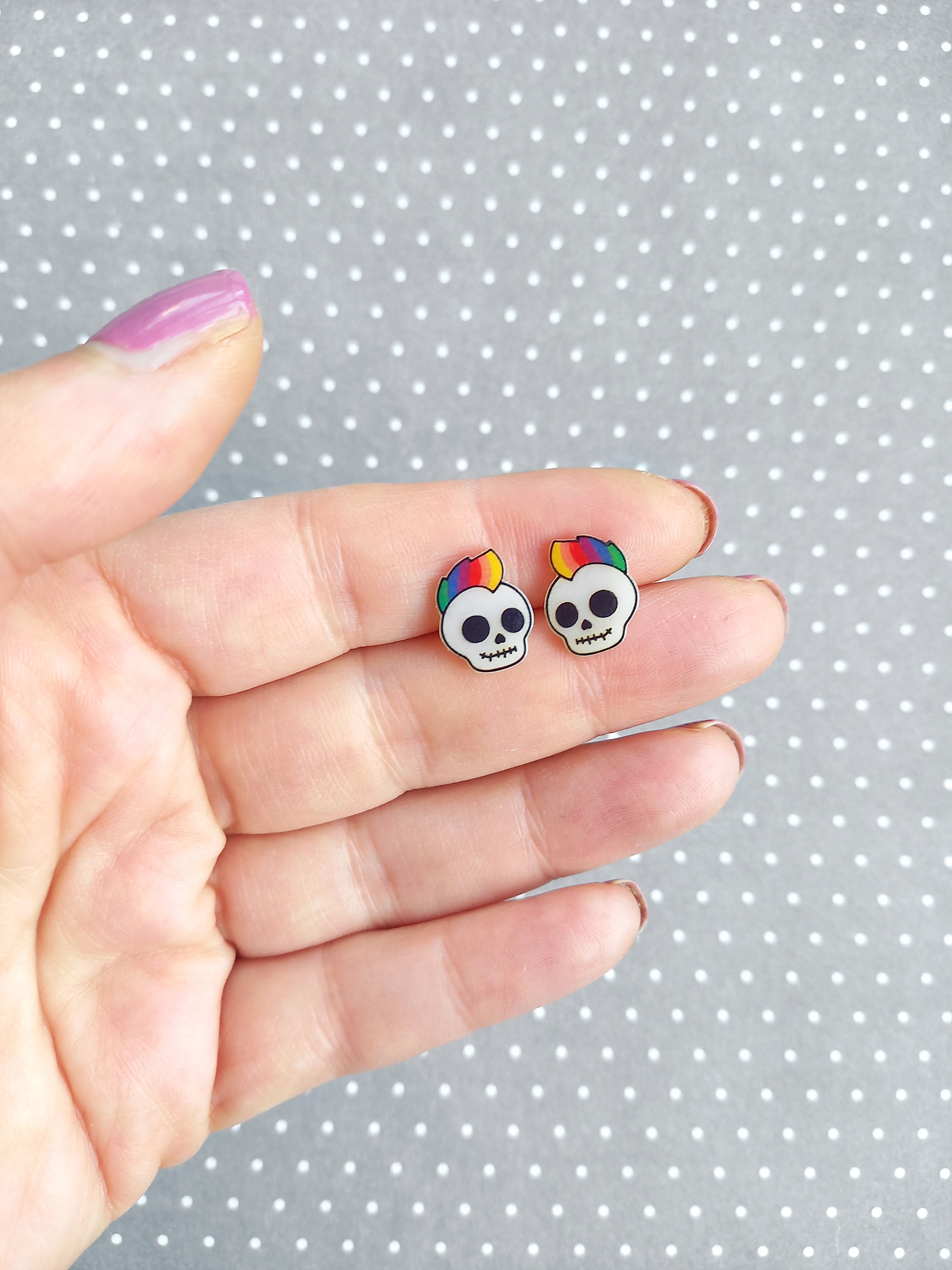 Boucles D'oreilles Stud Punk Crâne émaillé Blanc Avec Zircons - Or Rose - Neuf Avec étiquettes