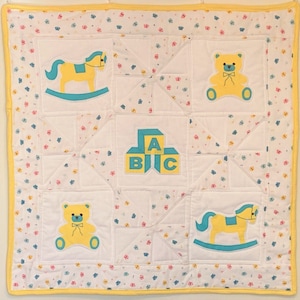 DOWNLOAD PATTERN - Playtime & Pinwheels Baby Quilt