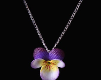 Pansy Necklace