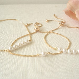 Personalized Pearl Bracelet...Swarovski Pearls w/ Gold, Silver or Rose gold adjustable box chain, Bridesmaid, Sliding Adjustable image 3