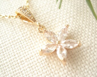 Collar/aretes para niña de las flores... Collar para niña de las flores pequeña, collar para niña pequeña, regalo para niña de las flores, propuesta de niña de las flores, dama de honor