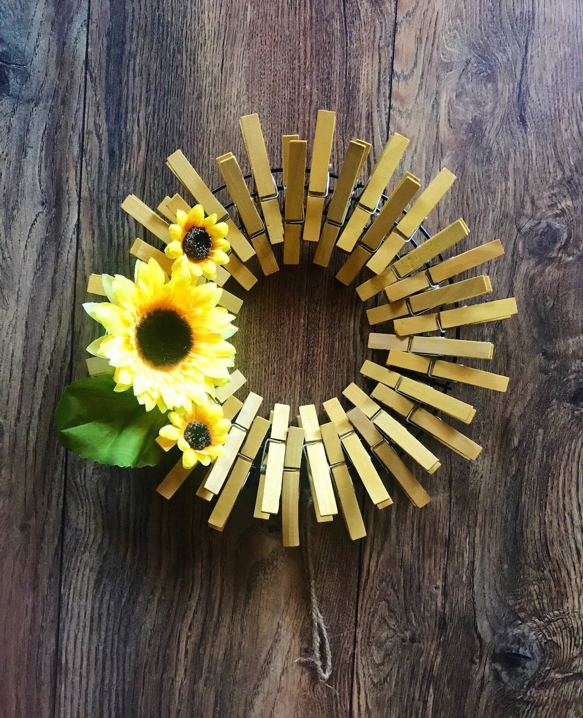10 Sunflower Clothespin Wreath small/ Sunflower Wall Art / Etsy