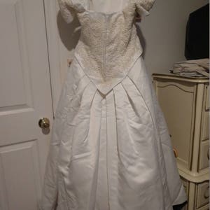 Vintage Ball Gown Wedding Dress image 4