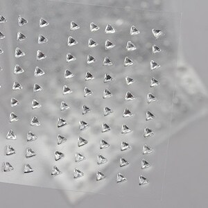 500 STKS kristalhelder acryl plakkerig driehoekige strassteentjes zelfklevende edelstenen Gezichtsedelstenen body art sieraden voor scrapbooking of kaarten maken 3 mm