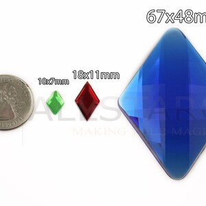 Allstarco Diamond Rhinestones Size Reference next to US quarter 25 cents high quality gems flat back jewels plastic rhinestones premium gems for crafts Jewels, Jewelry Making, Cosplay, Props, DIY Projects, High Quality Garments Fashion Kids School