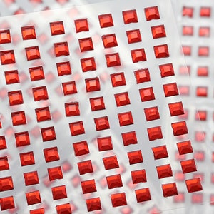 500 stks rode robijn saffier acryl stok op vierkante strassteentjes zelfklevende edelstenen gezicht body art sieraden voor scrapbooking of kaarten maken 4 mm