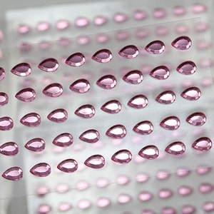 250 pezzi di strass autoadesivi a goccia in acrilico rosa, per viso e corpo, per scrapbooking o creazione di biglietti, 6 x 4 mm.
