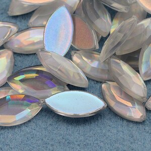 Allstarco Navette Acrylic Jewels – 75 Stück, 5x10 Mm, Flache Rückseite, Silberfoliert, Für Schmuck & Basteln