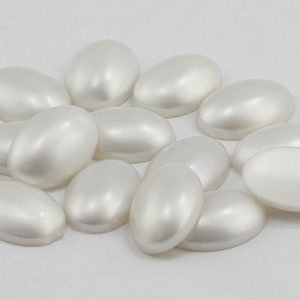 Ovale parel PRL. Platte achterkant ovale acryl parel cabochons plastic edelstenen voor ambachten kostuumversieringen sieraden maken cosplay juwelen - 2 maten