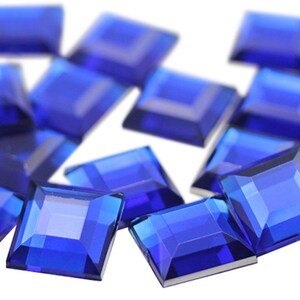 Pietre di cristallo acriliche con retro piatto in zaffiro blu, pietre preziose in plastica, gioielli artigianali, creazioni di gioielli per costumi e cosplay, abbellimenti e scrapbooking.