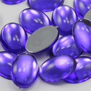 Cabochões de pérolas acrílicas ovais com fundo plano roxo violeta VT, pedras preciosas de plástico para artesanato, enfeites de fantasias, fabricação de joias, joias de cosplay, 4 tamanhos