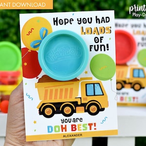 Cartão de presente Play-Doh para impressão de festa de aniversário de construção | Enchimento de saco de festa sem doces | Suporte de Play-Doh para lembrancinhas de festa de caminhão de construção
