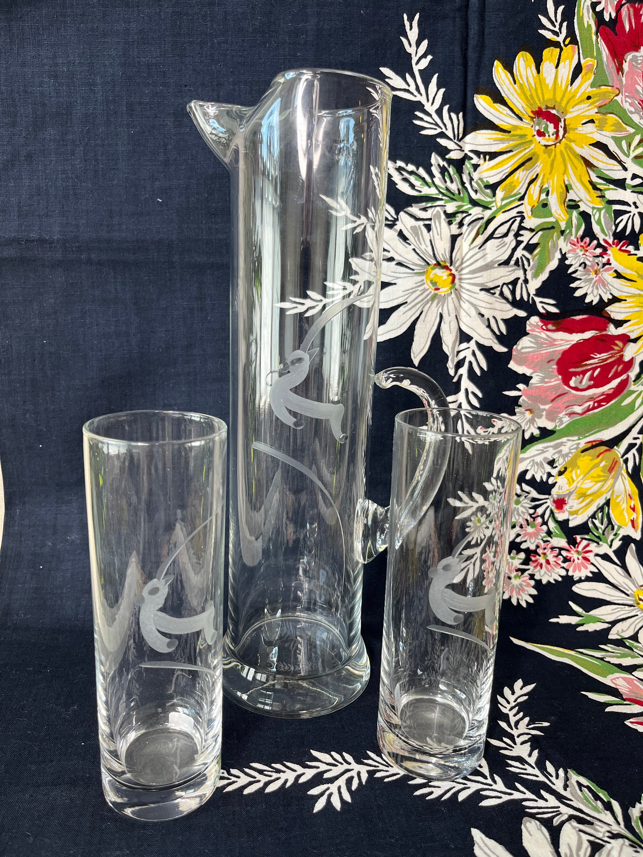 4 Vintage Leaping Antelope Glasses & Pitcher - Etsy