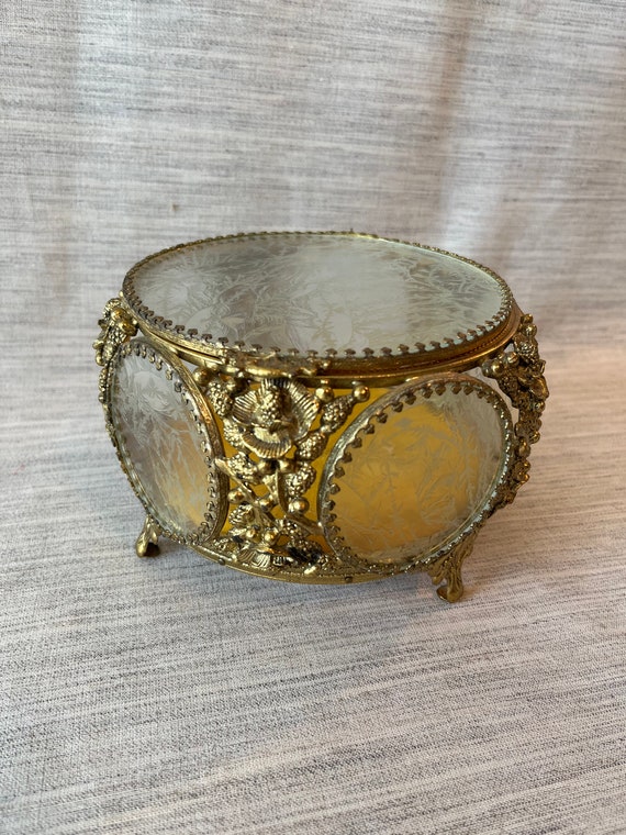 Large Globe Ormolu Filigree Jewelry Casket - image 2