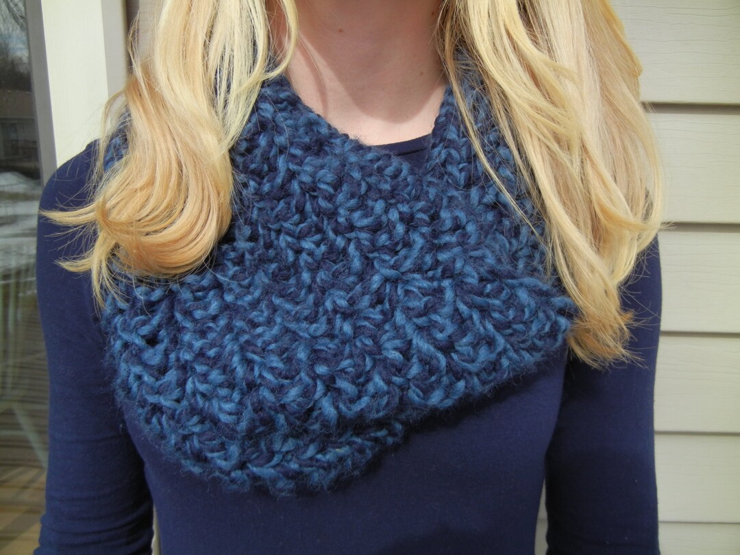 Crochet Cowl Infinity Scarf Denim Twist - Etsy France
