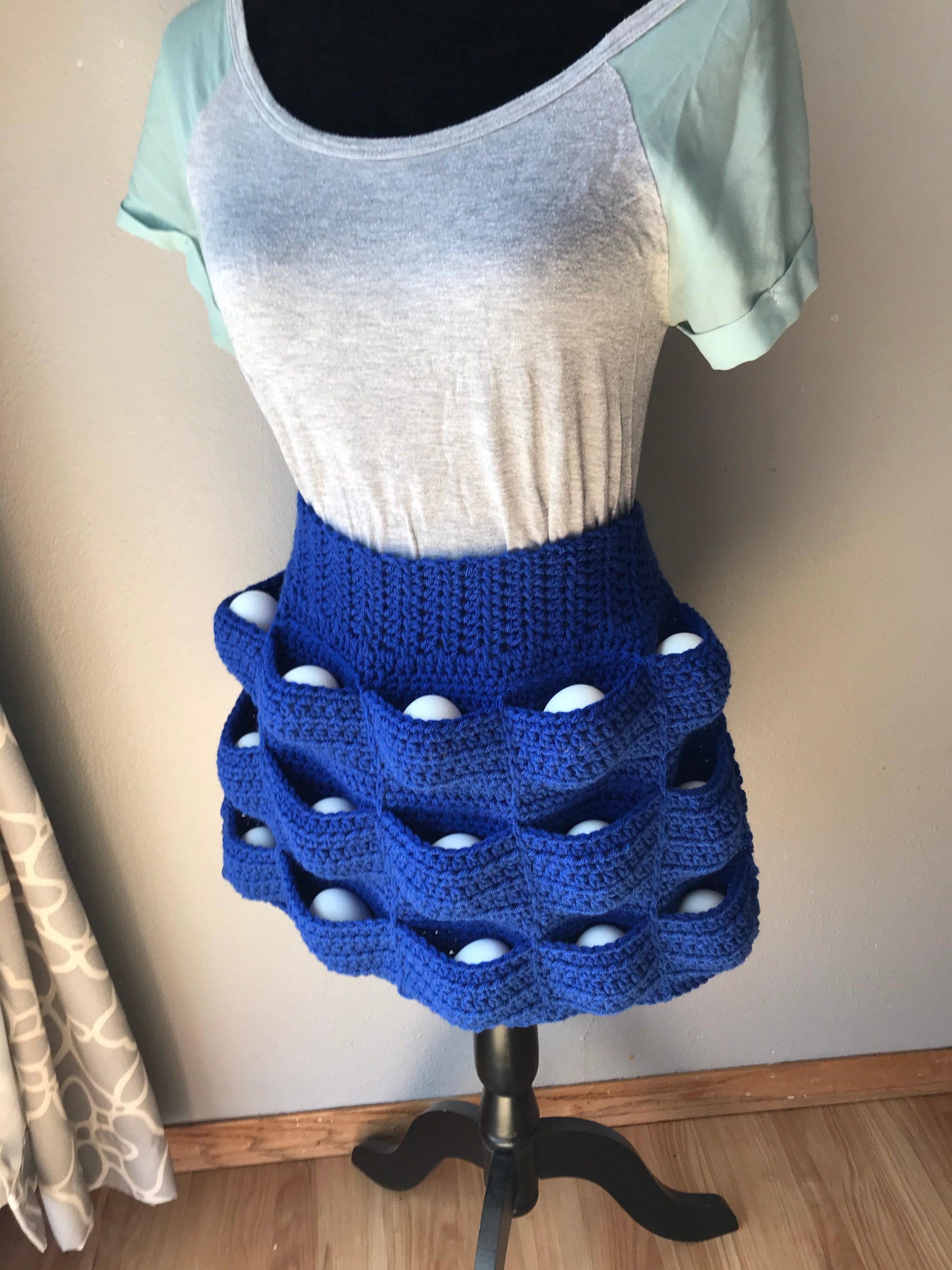 No Sew Egg Apron 3 Sizes Crochet Pattern 
